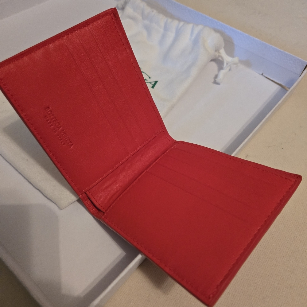 Bottega Red Woven Wallet - Picture 3 of 4